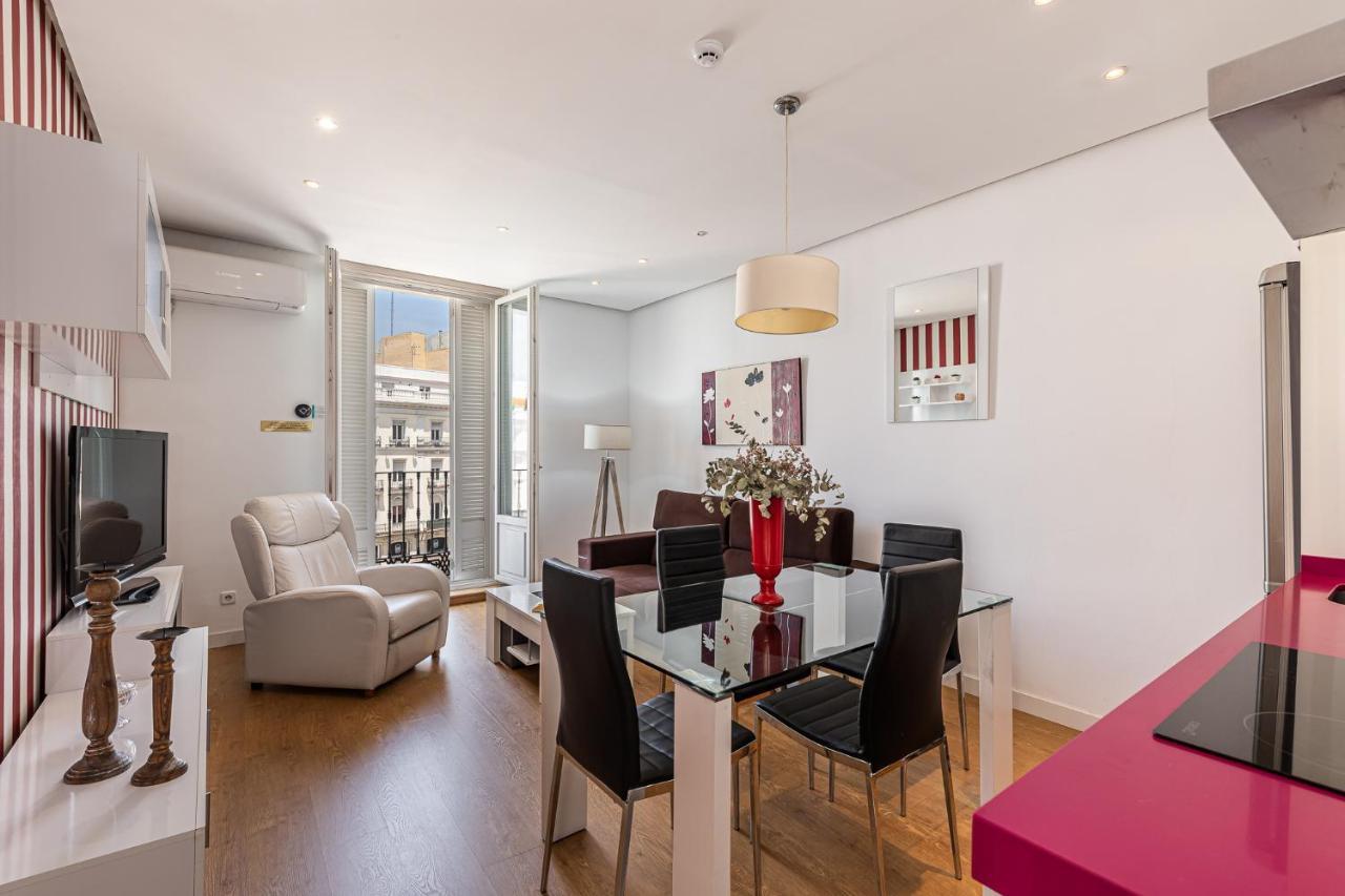 Waou Apartamentos En Sol Superior 2 Мадрид Екстериор снимка